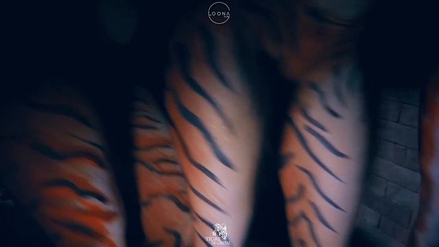 LOONA - TIGRE DE CRISTAL смотреть онлайн
