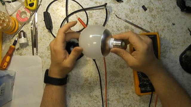 Китайские лампочки, 3Вт и 18Вт большой шар. смотреть онлайн