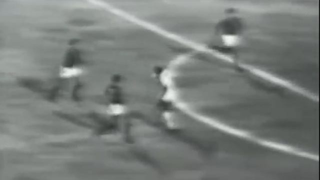 Pele - Top 20 Goals смотреть онлайн