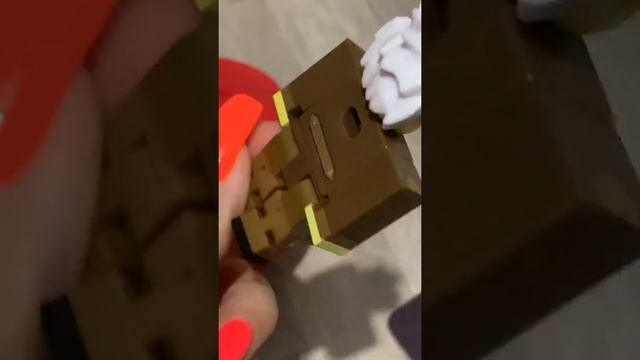 Paul unboxing Roblox Innovation Labs, redeem Roblox Virtual Item and bonus Virtual Item ROBLOX смотреть онлайн