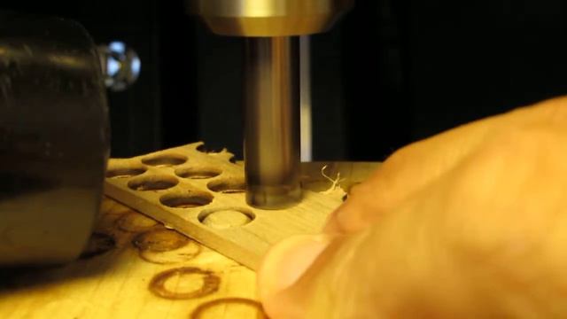 Takamine LTD96 MakingPlugForBridgePlateRepair смотреть онлайн