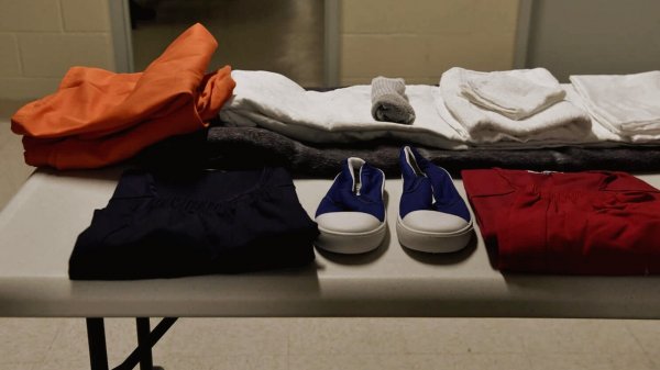 Миграционные тюрьмы США: многочисленные нарушения (расследование "USA Today")