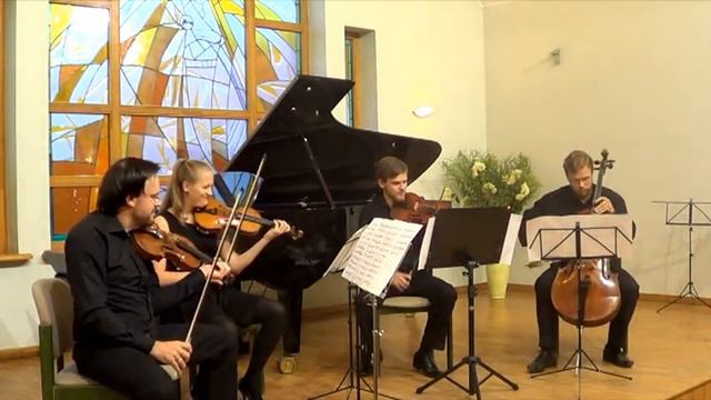 Evija Skuķe - Trans(s) смотреть онлайн