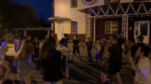 Дискотека в лагере: « эба, эба САААНЯЯЯ»