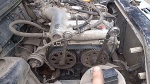 Как зафиксировать распредвалы на шестнадцати клапаном двигателе ВАЗ 2110-2112, Приора и другие.