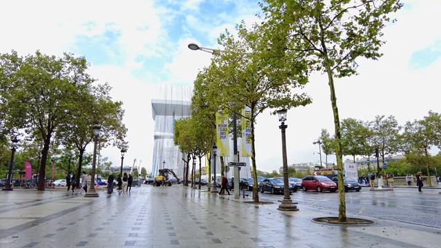 Walking around Wrapped Arc De Triomphe | Christo | Paris, France (4K UHD) смотреть онлайн