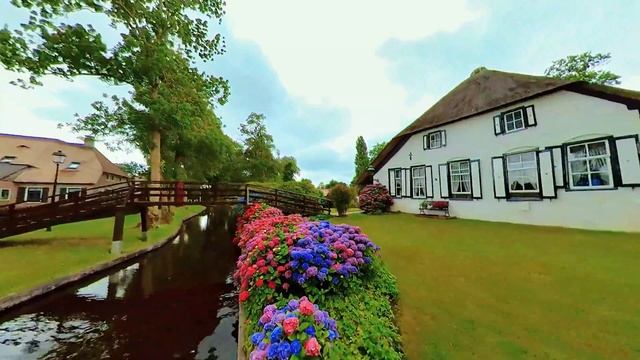 ДЕРЕВНЯ БЕЗ ДОРОГ «Нидерландская Венеция» Гитхорн | Giethoorn-Venice of Holland смотреть онлайн