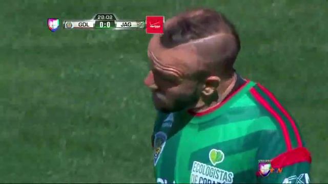 Golazo de chilena anulado a Matias Vuoso // Jaguares vs Chivas 20 07 14 смотреть онлайн