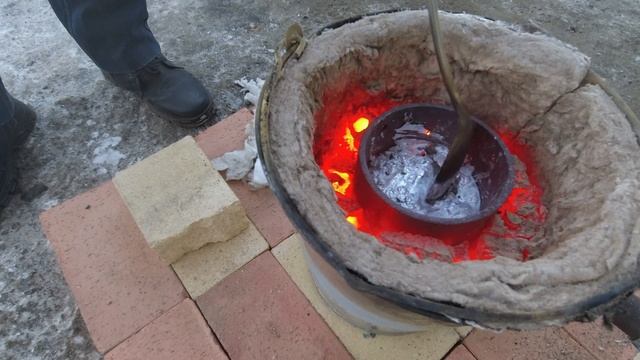 Плавка Алюминиевых Банок. Литье Алюминия. АСМР. смотреть онлайн