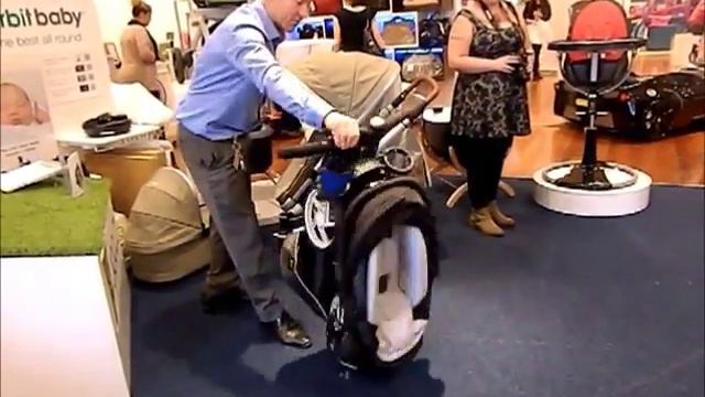 4Moms Origami - the stroller that folds and unfolds itself смотреть онлайн