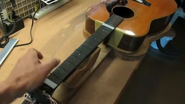 Checking neck angle and straightness for neck reset on YAMAHA FG-500 смотреть онлайн