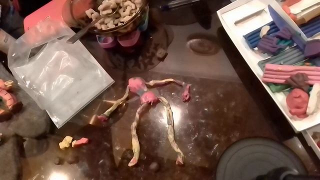 мама длинные ноги спагетти лепка на канале Фёдор гу смотреть онлайн