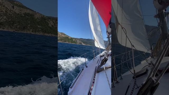 Бронирование парусной яхты, катера в Балаклаве? 8-913-290-94-92⛵? смотреть онлайн