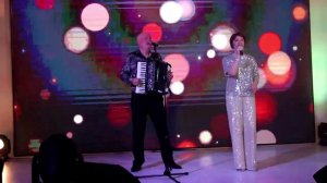 БОЖЕ! Как они Поют! Аж, мурашки по коже! "В терновнике"