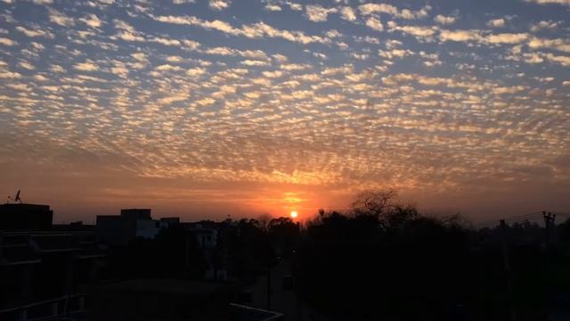 Clouds Time Lapse смотреть онлайн