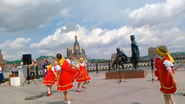 Детский образцовый ансамбль песни и танца "Узоры" смотреть онлайн
