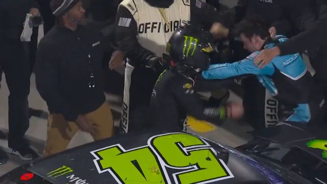Nascar: FIGHT between Ty Gibbs and Sam Mayer смотреть онлайн
