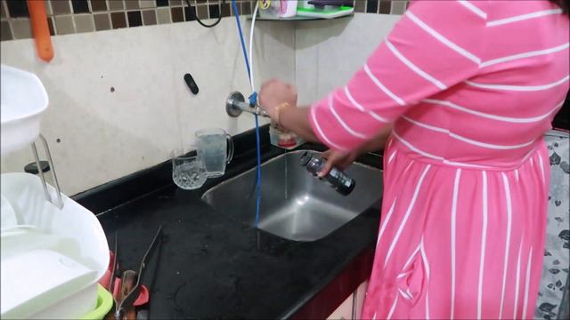 First Time Sharing Indian Night Time Kitchen Cleaning Routine for Monsoon - Indian Mom Vlog смотреть онлайн