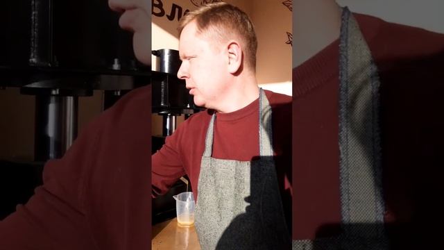 Как делают масло холодного отжима / Кладовая пасечника Котлас ТЦ Столица смотреть онлайн