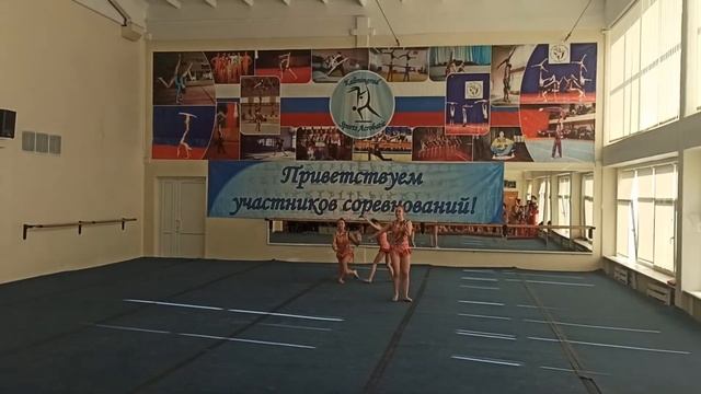 Тятлина Алиса, Оразбаева Алена, Ксежник София 13-19 Вольтиж смотреть онлайн
