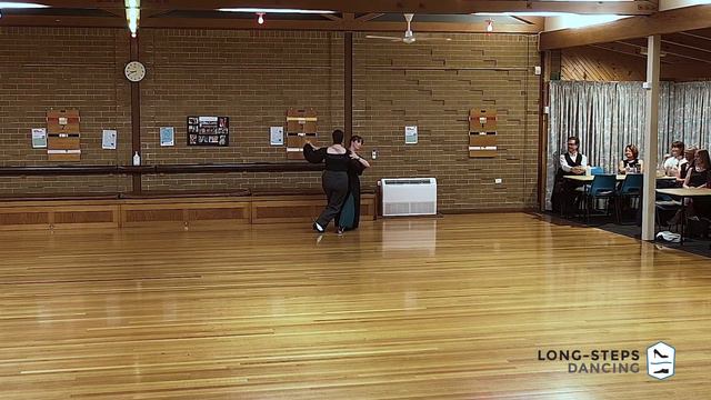 Modern Segue Display - Cheryl & Lindsey смотреть онлайн