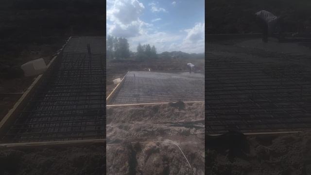 заливаем фундамент бетонную плиту под гараж со вторым жилым этажëм смотреть онлайн