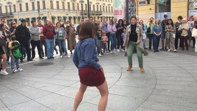 МУЗЫКА и уличные музыканты СПБ. Санкт Петербург. Путешествия, экскурсии, туризм. смотреть онлайн
