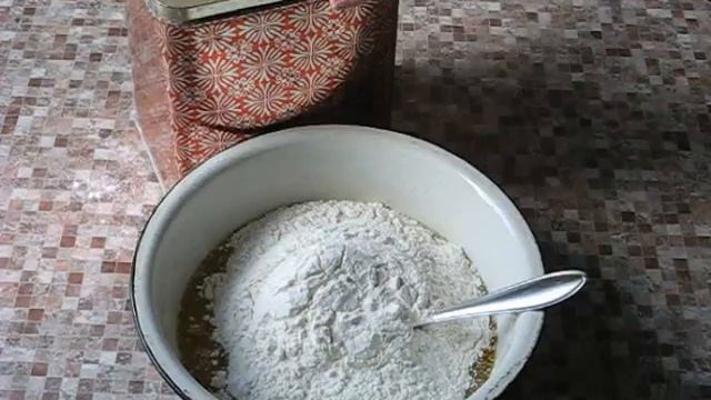 Быстрое пресное тесто без дрожжей смотреть онлайн