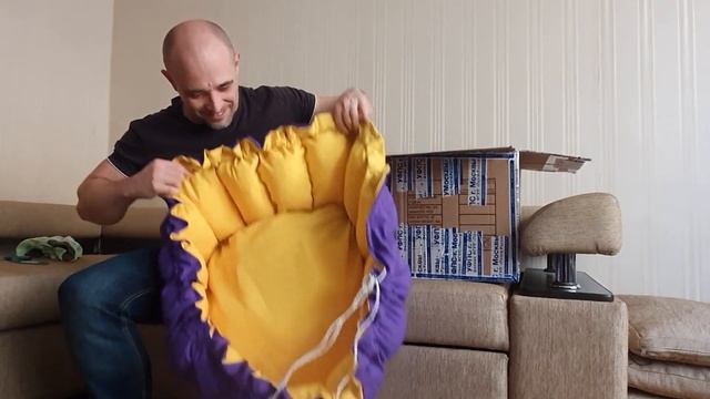 Лежанка для Буси Четвертая посылка смотреть онлайн