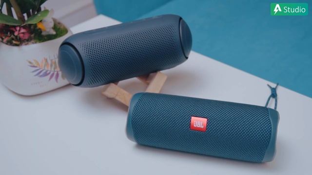 ĐẠI CHIẾN LOA | LG PL5 so tài JBL FLIP 5 - Chiến thắng thuộc về ??? смотреть онлайн