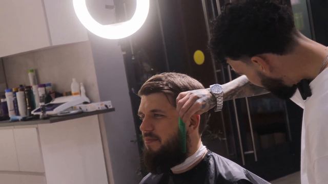 Стрижка + пилинг кожи головы || Барбер Артемий