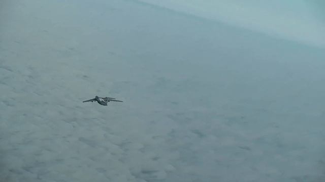 Полеты молодых экипажей ВТА на Ил-76 в Тверской области смотреть онлайн