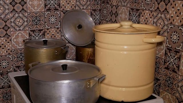 «Ты, тварина, меня душила!» Как живёт ночной Улан-Удэ смотреть онлайн