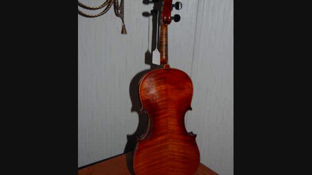 FIDDLE#11 REVOICED BY SILAKOWSKI GERMAN 1950 S 3 4 SIZE.wmv смотреть онлайн