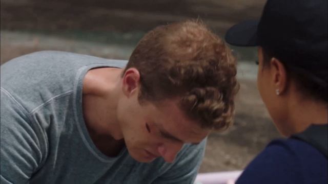 NCIS: New Orleans 4x03 | NCIS Agent Tammy Gregorio vs FBI Agent Sarah Barns Fight Scene смотреть онлайн