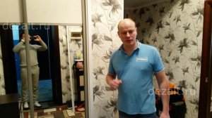 Маскируем щель между шкафом и стеной