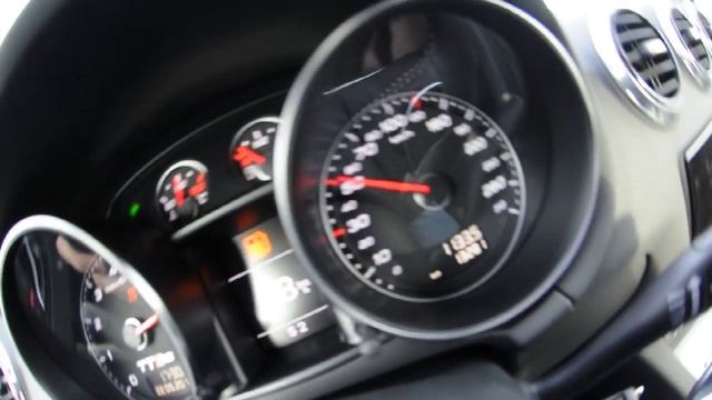 Audi TT RS 0-100 3.9 sec смотреть онлайн