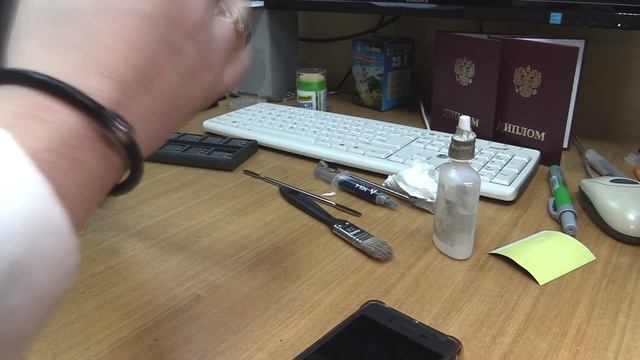 Обслуживание + небольшая прокачка нетбука: HP Mini 210-3001er (LT788EA). Выпуск 204. смотреть онлайн