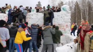 Взятие снежного городка. Масленица. 13.03.2016