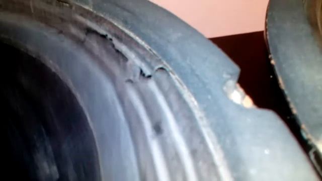 Damaged Alphard bass stage speakers. смотреть онлайн