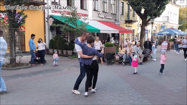 Хочу лета и танцевать на улице!!!