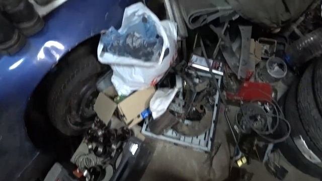 8 лет не убирались в гараже | Все под слоем пыли смотреть онлайн