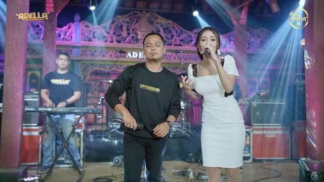 Disana Menanti Disini Menunggu - Fendik adella ft Difarina Adella - OM ADELLA смотреть онлайн