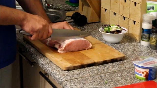 Кулинария Дядюшки Юнита - Старобаварские Шницели смотреть онлайн