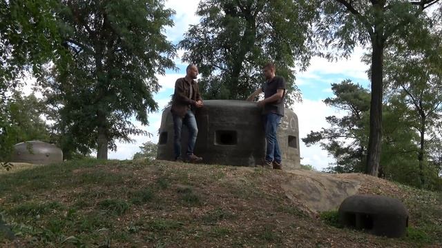 Ex-Fallschirmjäger & me about German & Austrian Army Service смотреть онлайн