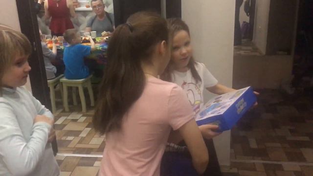 Отмечаем день рождения Киры смотреть онлайн