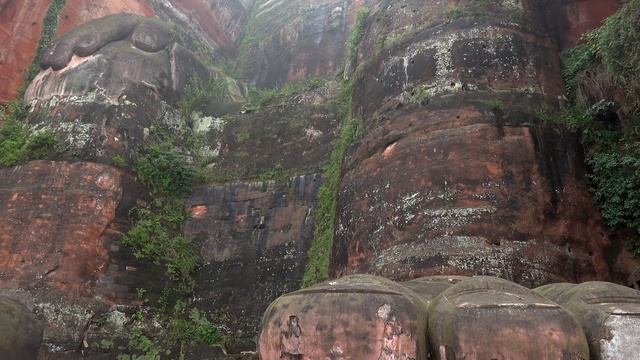 Leshan Giant Buddha, Sichuan, China [Amazing Places 4K] смотреть онлайн