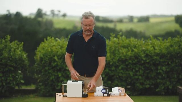 Perfect Coffee with the Nespresso Essenza Mini (White) смотреть онлайн