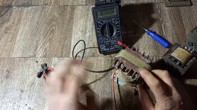 Как найти обмотки на трансформатори какие вам нада. смотреть онлайн