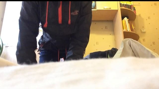 ЖЁСТКИЙ ПРАНК | ВЫКИНУЛ ТЕЛЕФОН ДРУГА| РАЗБИЛСЯ ЛИ? смотреть онлайн